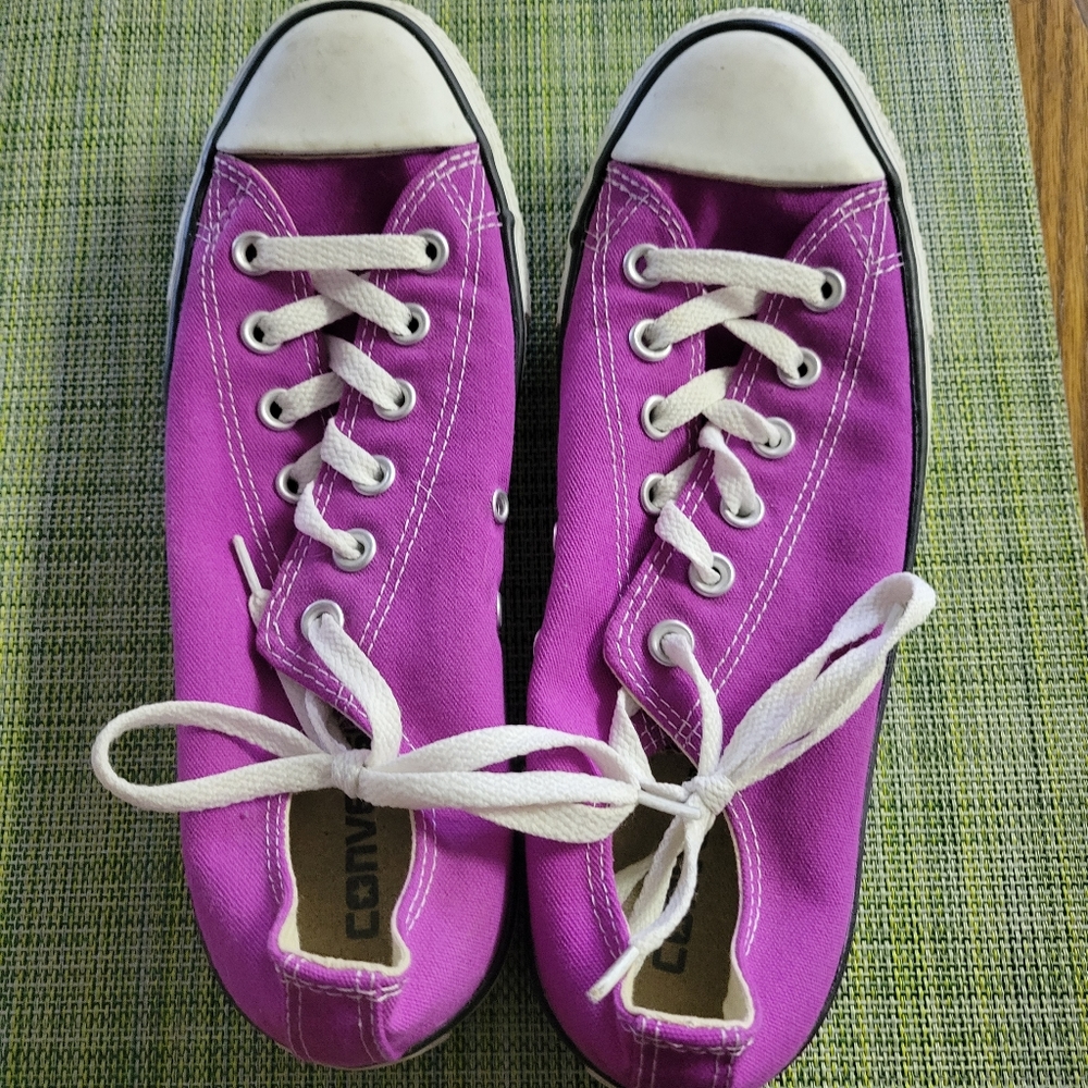 Convese shoes